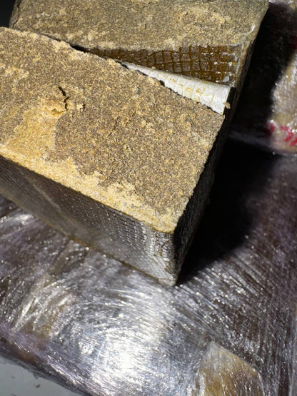 𝑲𝑰𝑵𝑫𝑬𝑹 𝑰𝑪𝑬 𝑪𝑹𝑬𝑨𝑴 𝑪𝑨𝑲𝑬 73/160𝒖 𝒇𝒐𝒓𝒎𝒂𝒕𝒐 𝒅𝒂 100𝒈𝒓